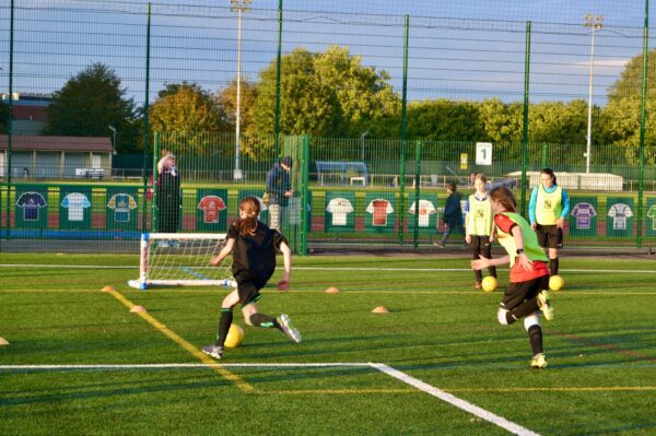 Girls-only-football