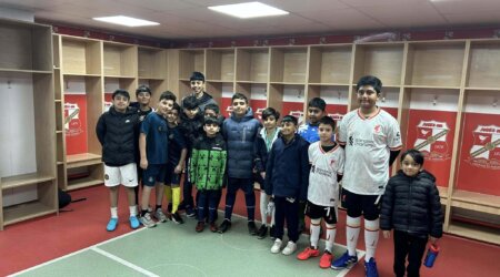 Premier League Fans Fund Participants go Behind the Scenes at the County Ground